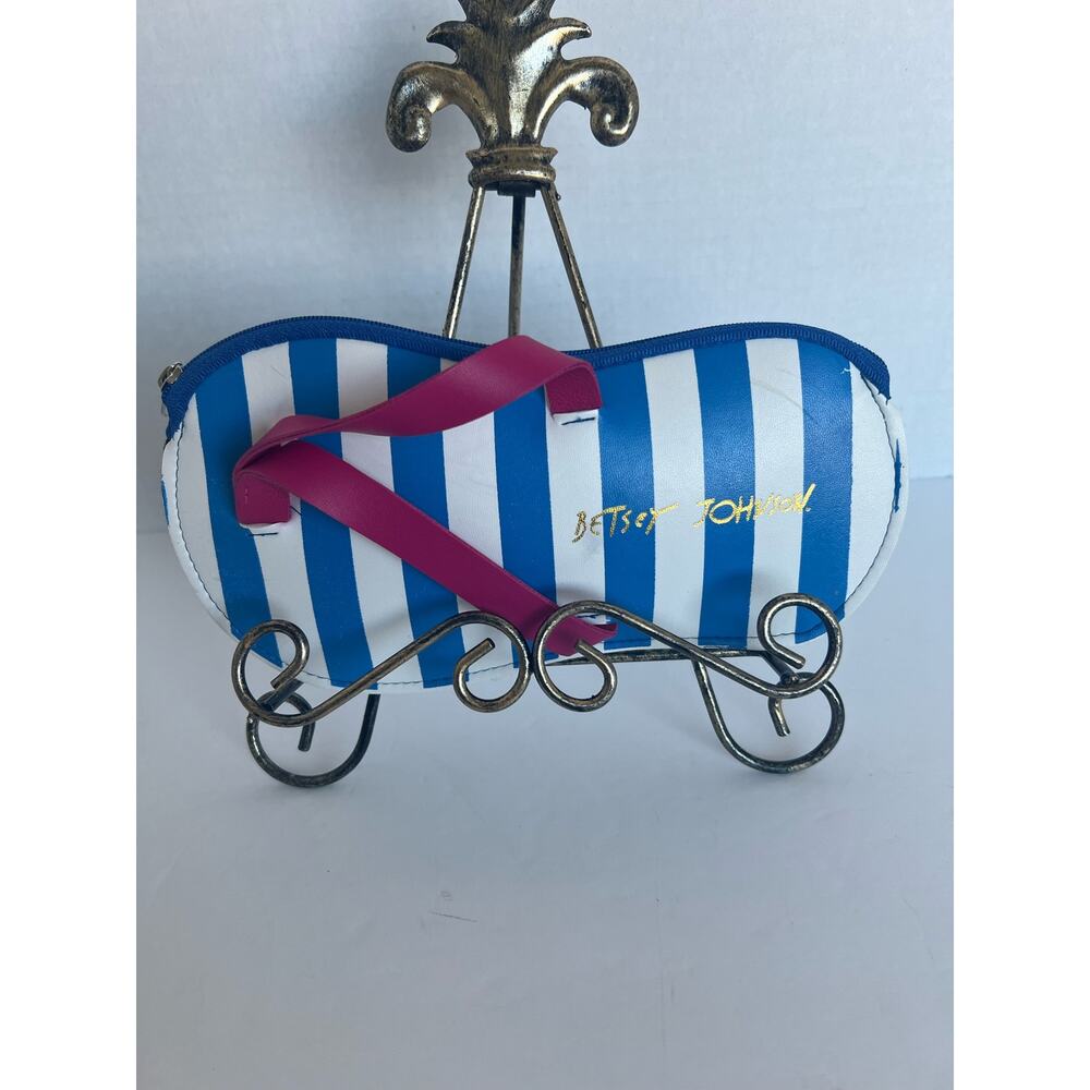 NEW Betsey Johnson Blue White Stripe FlipFlop Sunglasses Cosmetic Wallet